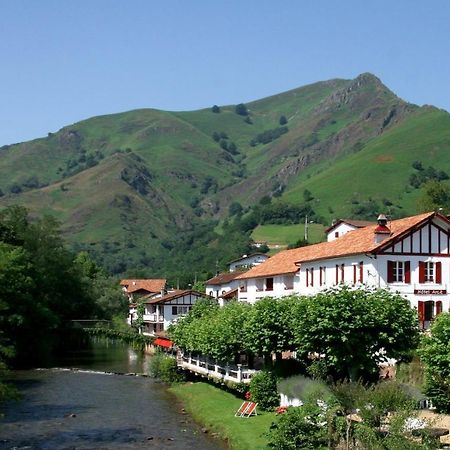 Hôtel Arcé Saint-Etienne-de-Baigorry Ngoại thất bức ảnh