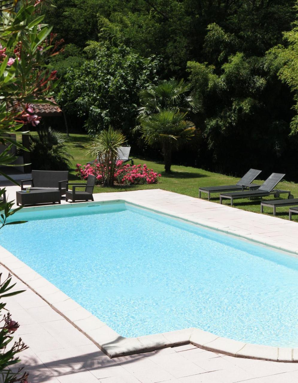 Hôtel Arcé Saint-Etienne-de-Baigorry Ngoại thất bức ảnh