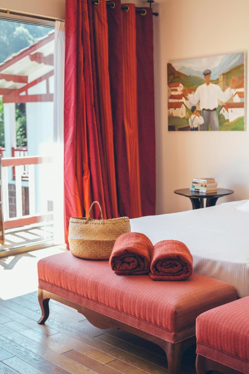 Hôtel Arcé Saint-Etienne-de-Baigorry Ngoại thất bức ảnh
